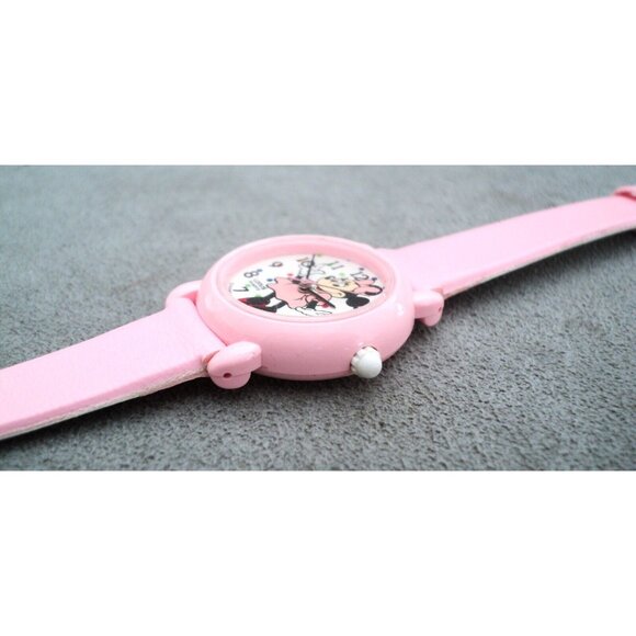 Vtg LORUS / Seiko Pink MINNIE MOUSE WATCH 2-Tone Band DISNEY Japan - New Battery - Picture 4 of 8
